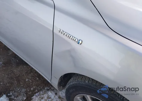 2010 Toyota Camry Hybrid from USA, damaged, VIN 4T1BB3EKXAU123714